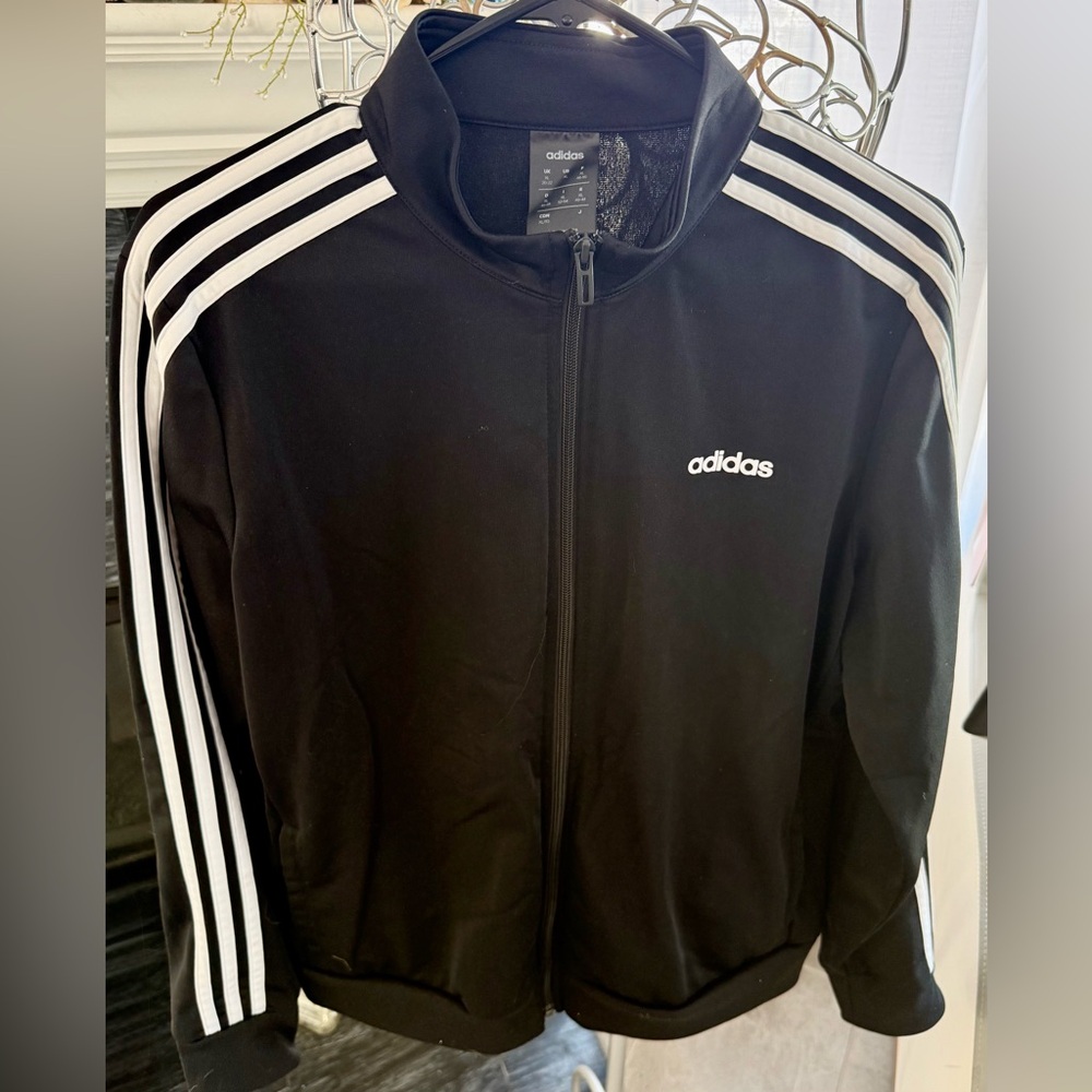 Adidas 3 Stripe Track Jacket NWOT Size XL Black with White Stripes and Pockets